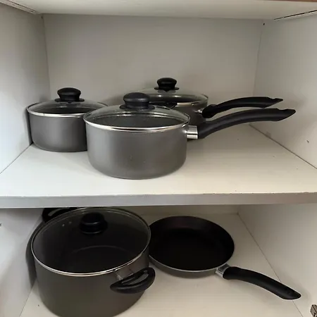 Serviced - - 3 Bed House-close To Centre -m621 & M1 - Contractors - Business Travellers - Families * 利兹